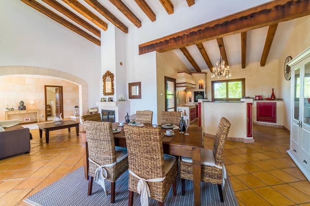 Foto 11 von 30: Schönes Haus in Porreres mit privatem Swimmingpool, der drinnen oder draußen.