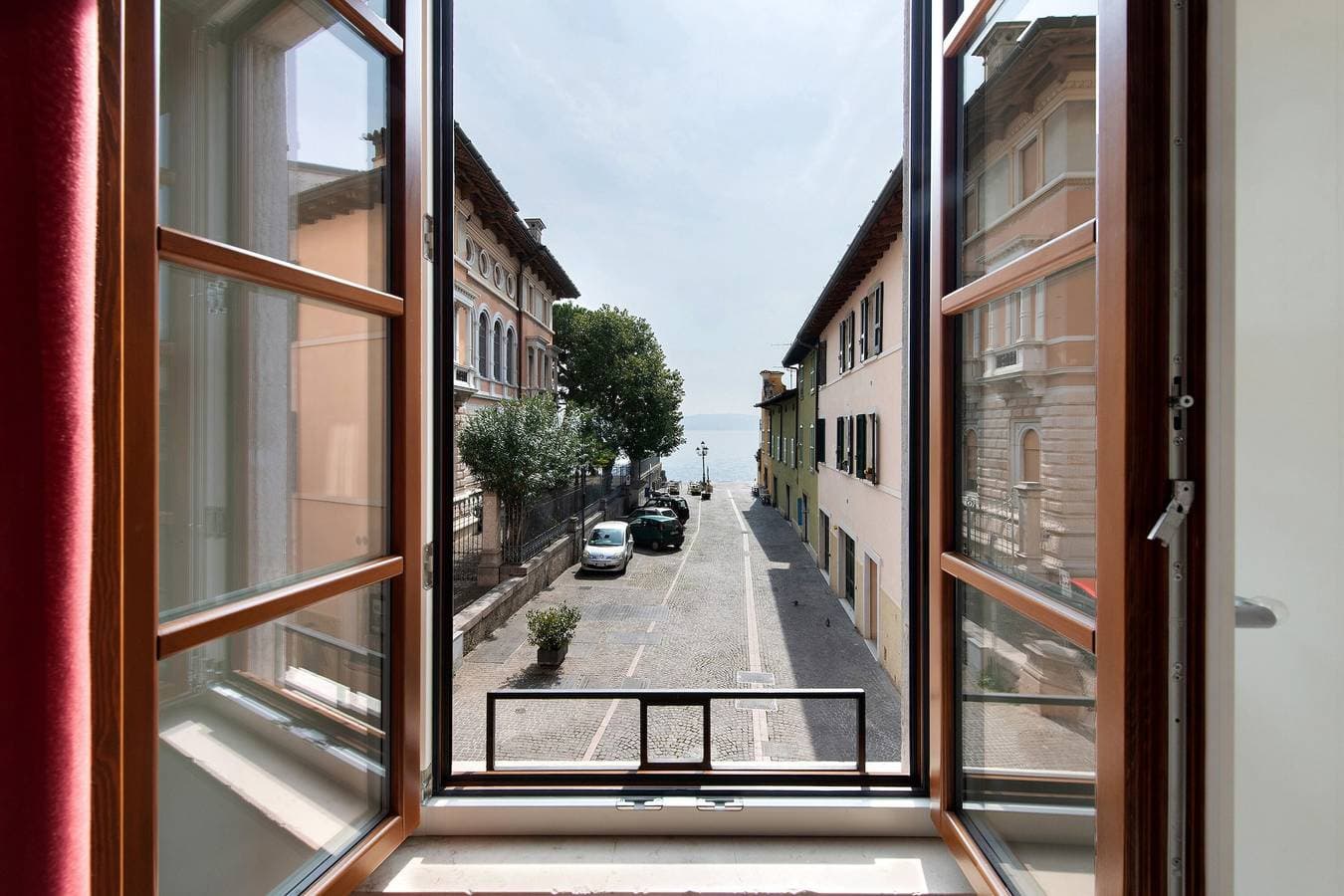 Foto 4 von 35: Apartment „Gemhouse Rubino“ mit Seeblick, WLAN und Klimaanlage
