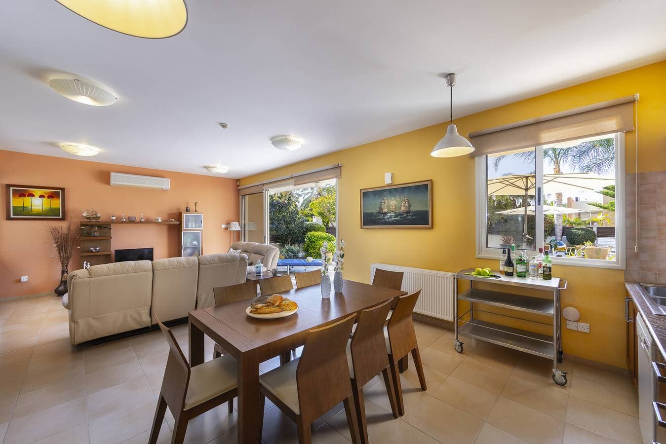 Foto 7 von 26: Villa für 6 Personen mit Balkon/Terrasse