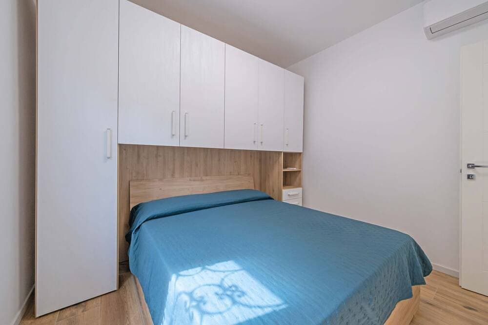 Foto 2 von 30: Privater Pool und herrlicher Seeblick