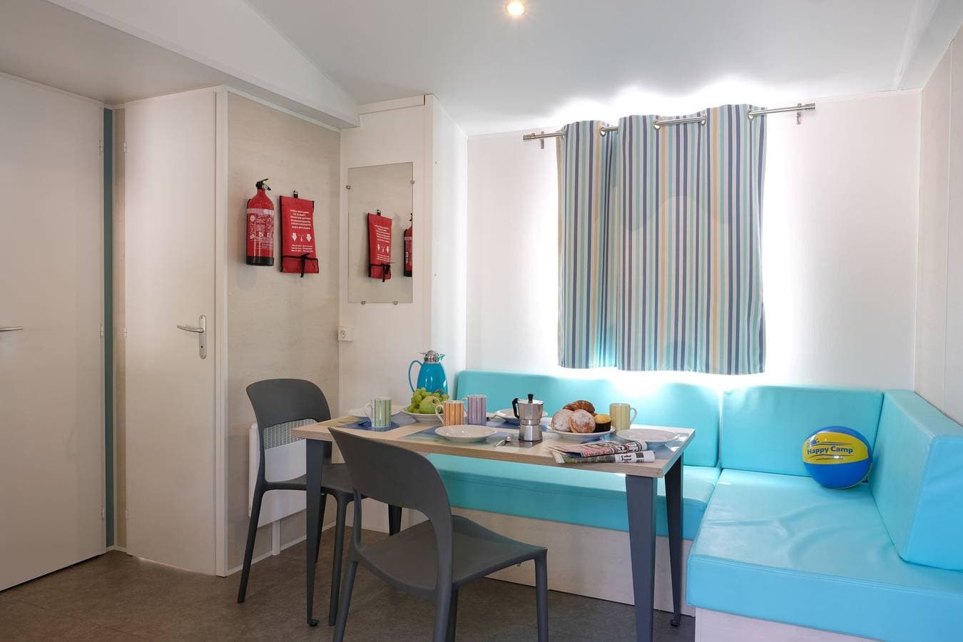Foto 5 von 42: Bella Sardinia Mobilehome Happy Premium für 7 Personen