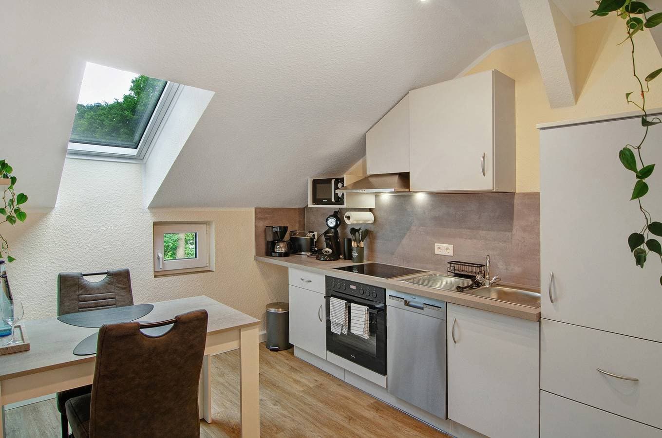 Foto 8 von 28: Wohnung 2 Birkenwald mit Gemeinschaftsterrasse, Gemeinschaftsgarten und WLAN