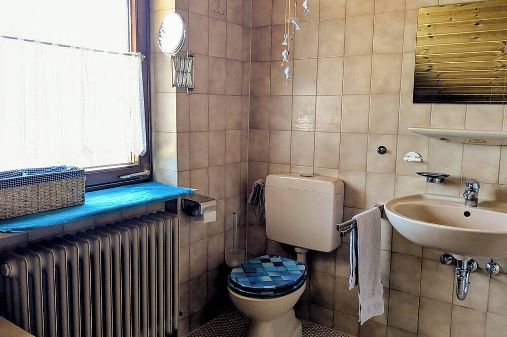 Foto 12 von 30: Gemütliches Haus mit großem, eingezäunten Garten 20 Min. vom Bodensee entfernt