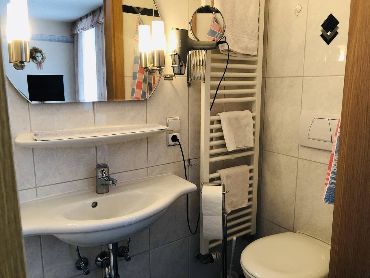 Foto 11 von 25: Haus Ingrid - Doppelzimmer