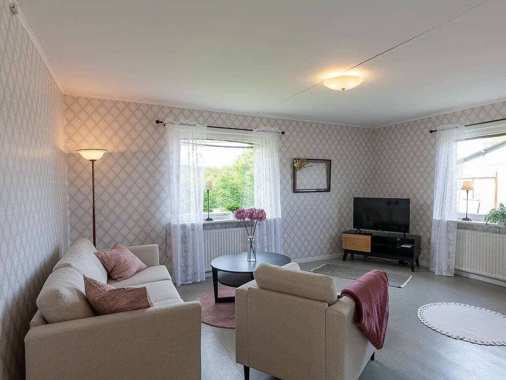 Foto 7 von 39: Ferienhaus in Hökerum mit Schwimmbecken