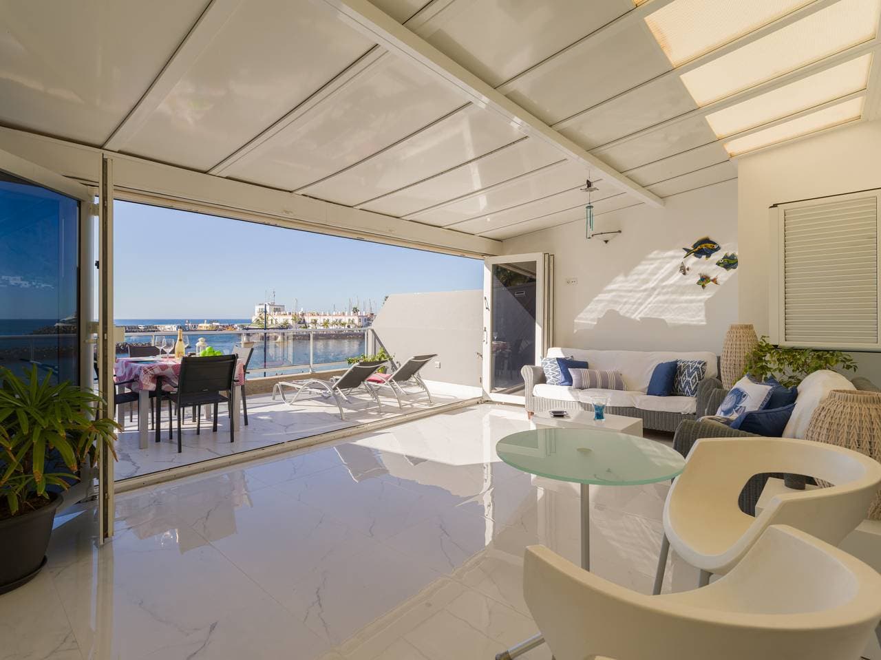 Foto 4 von 39: Oceanfront Paradise – Sleep by the Waves
