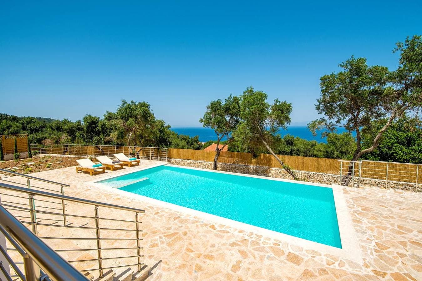 Foto 7 von 23: Villa für 8 Personen mit Garten