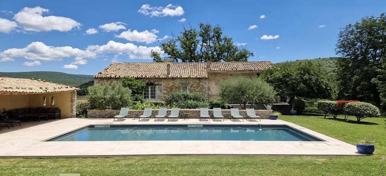 Maison campagne avec piscine privée 8-10 personnes 1