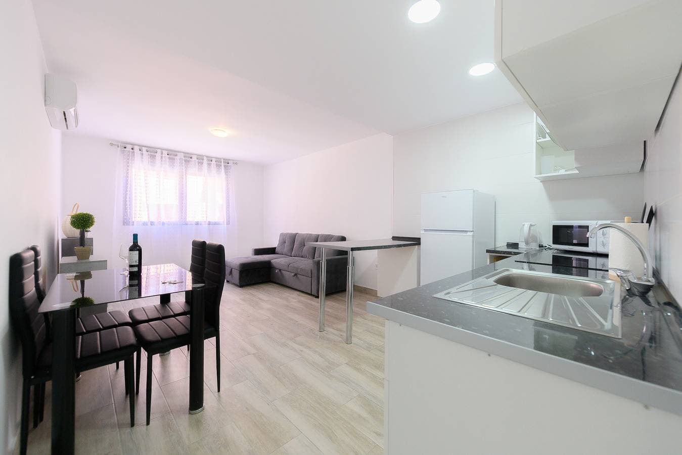 Foto 10 von 24: M Acogedor apartamento de un dormitorio