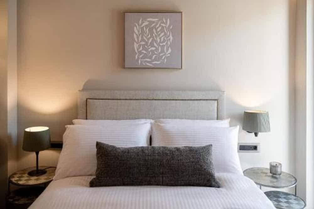 Foto 4 von 30: Emmanuel's Sea View Luxury Apartment