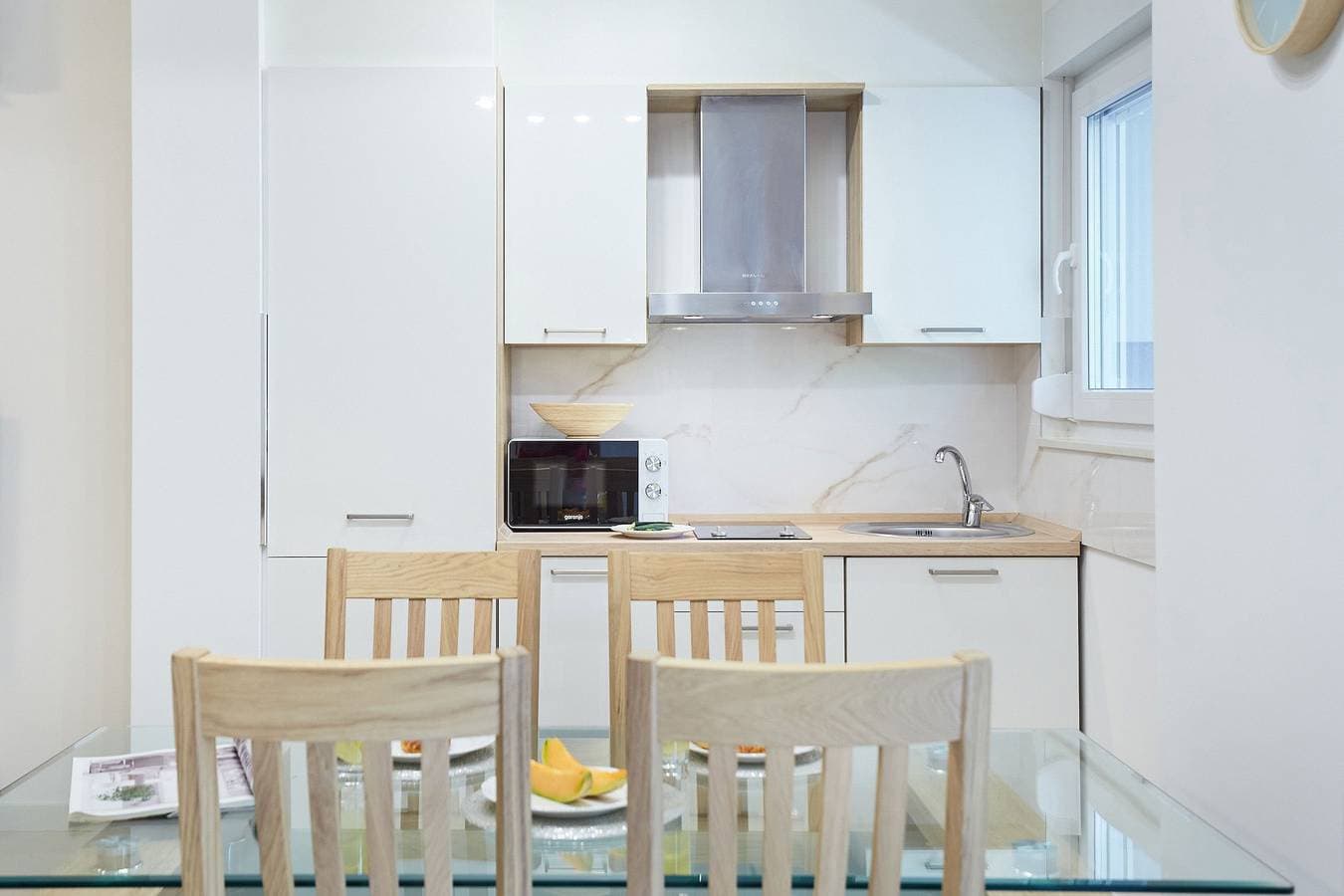 Foto 10 von 32: Ferienwohnung für 4 Personen mit Balkon