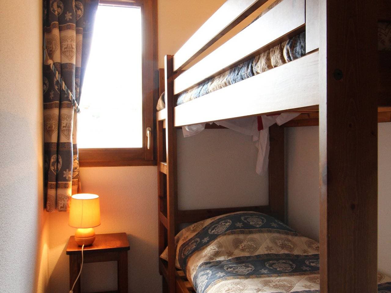 Foto 9 von 16: Geräumige Wohnung für 6 Personen in Aussois mit Balkon