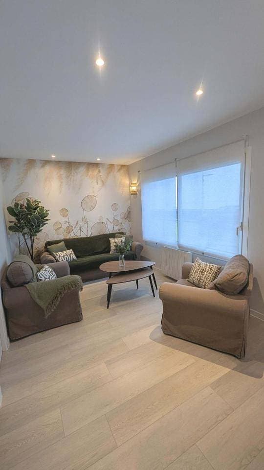 Foto 13 von 41: Two-Bedroom Apartment with Sea View