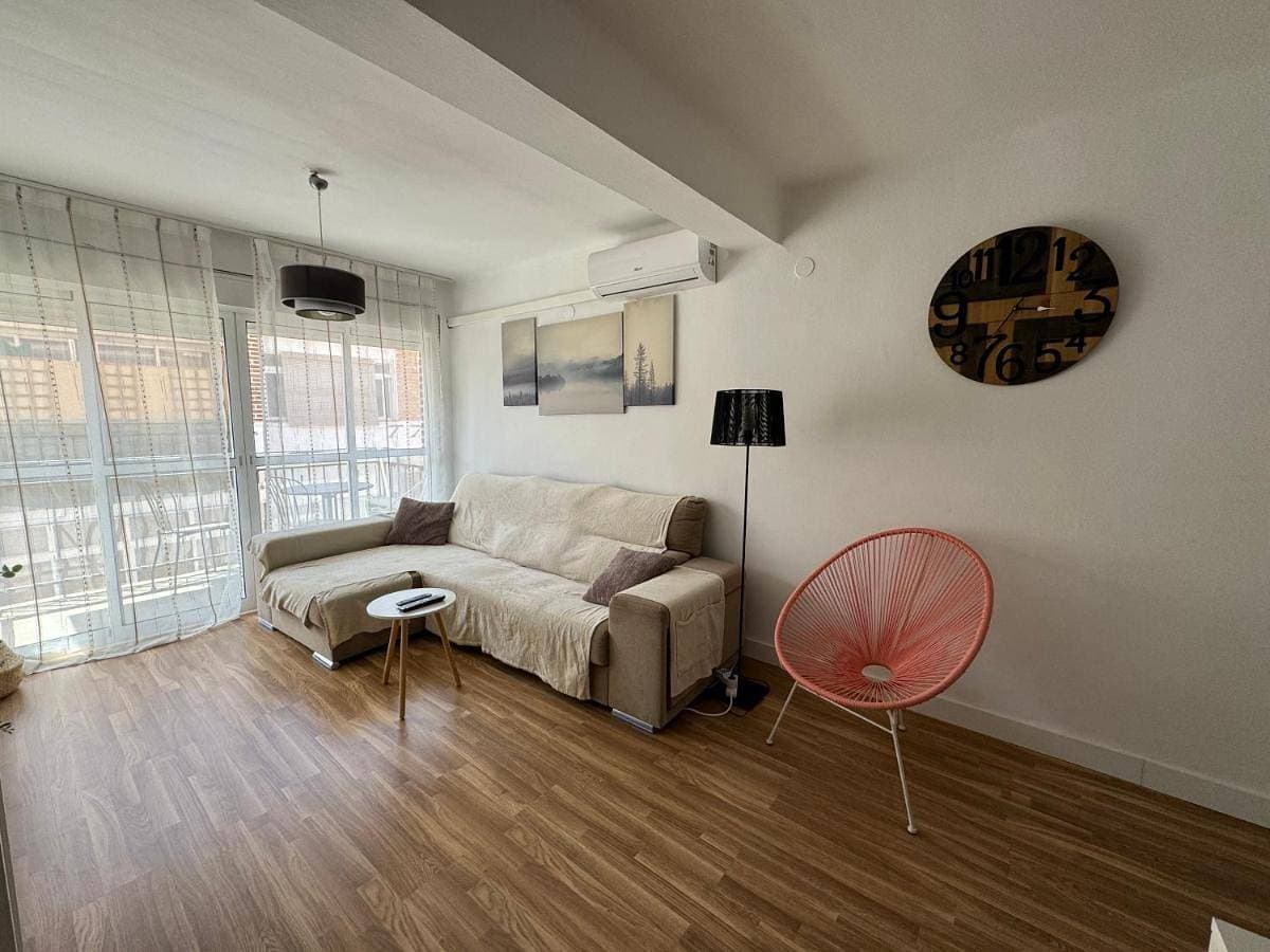 Foto 5 von 52: Three-Bedroom Apartment