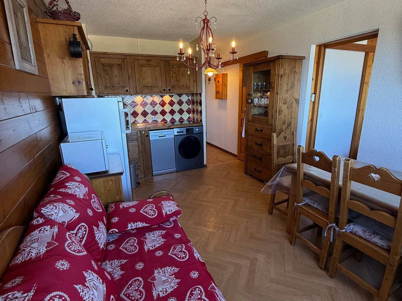 Foto 3 von 10: Miete 2-Zimmer für 5 Pers. direkt an der Piste
