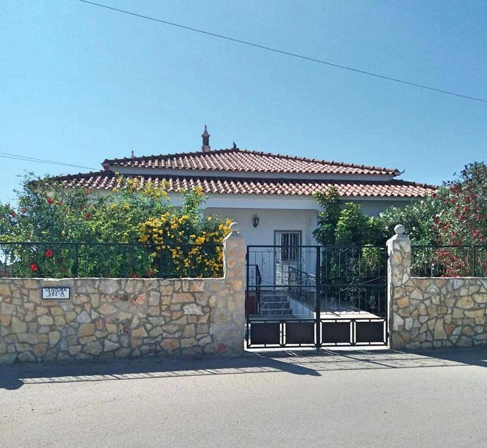 Belamandil Garden ,family holidays ,caminho do torrejao olhao 1