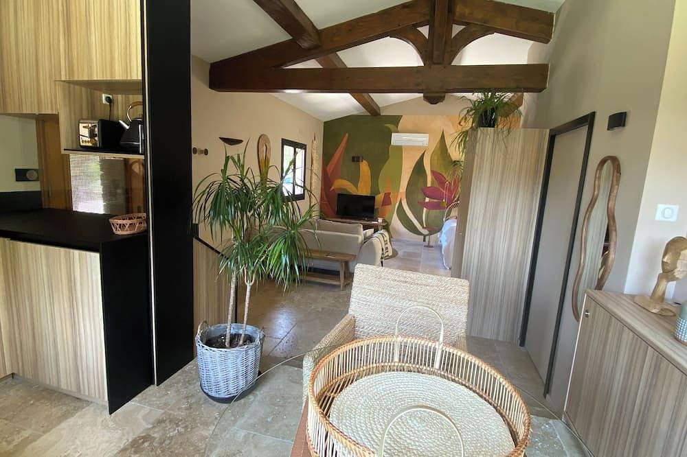 Foto 10 von 26: Le Mazet Tihou - premium pool - calm & nature - chic & authentic