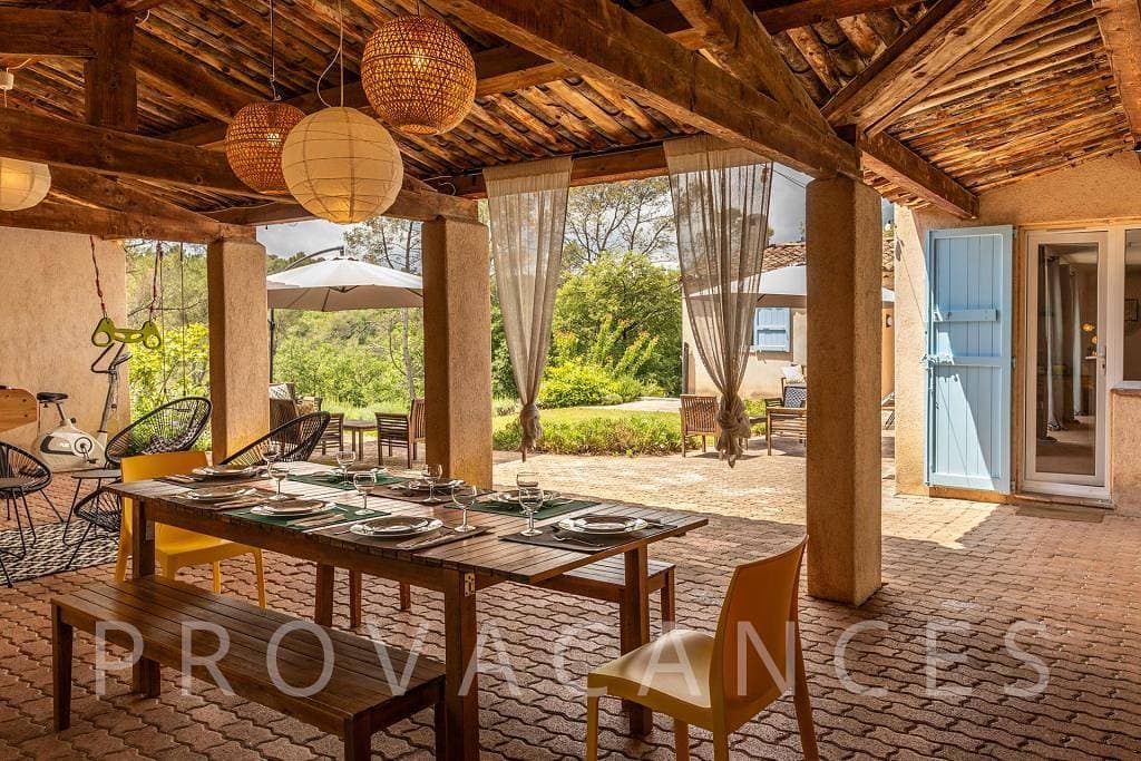 Foto 2 von 64: Ferienhaus mit Pool in der Nähe Tourrettes-sur-Loup