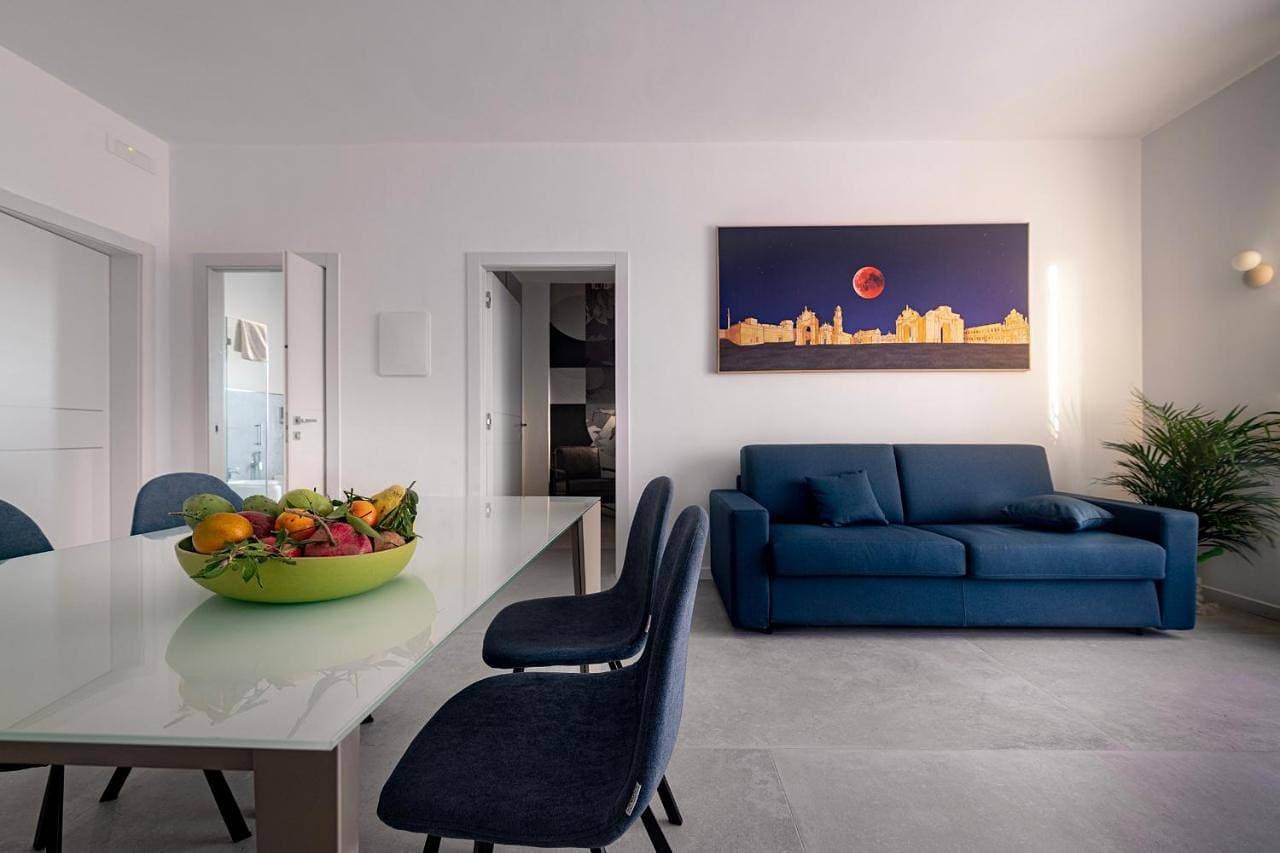 Foto 4 von 8: Double Room with Balcony