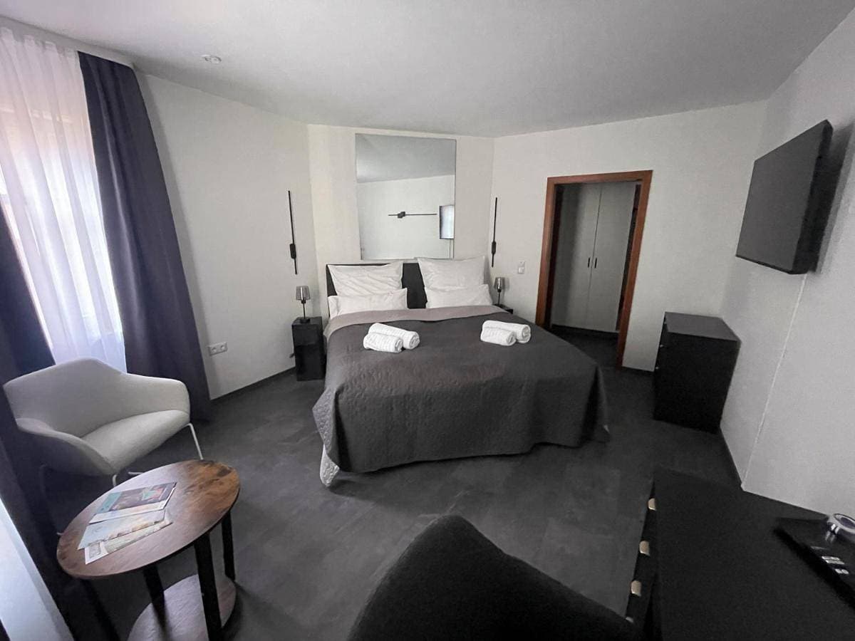 Foto 2 von 7: Double Room