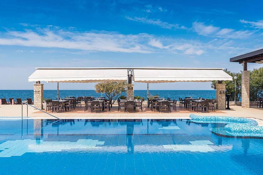 Foto 5 von 23: Amazing home in Umag with house a panoramic view