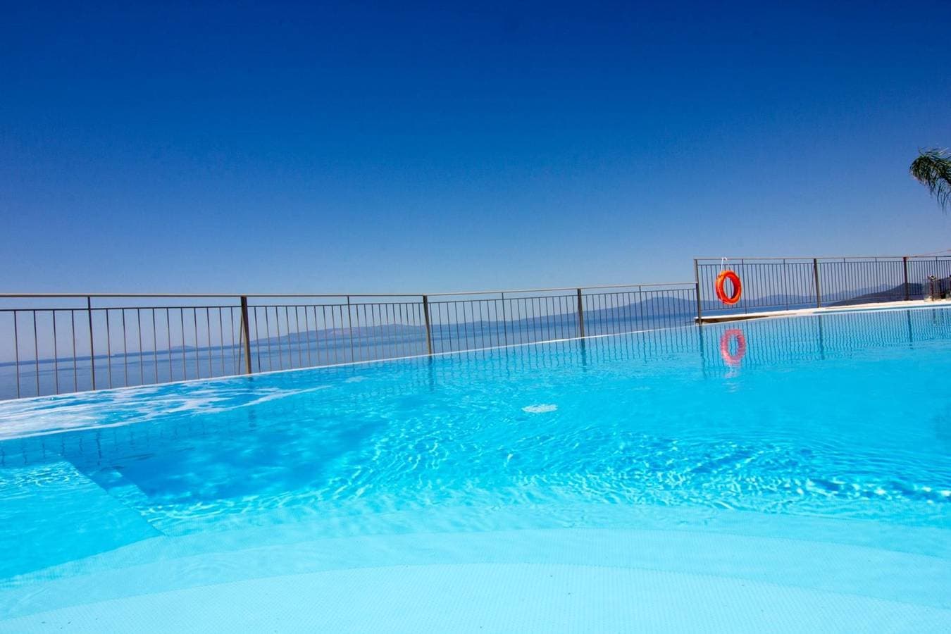 Foto 10 von 24: Villa für 2 Personen mit Pool