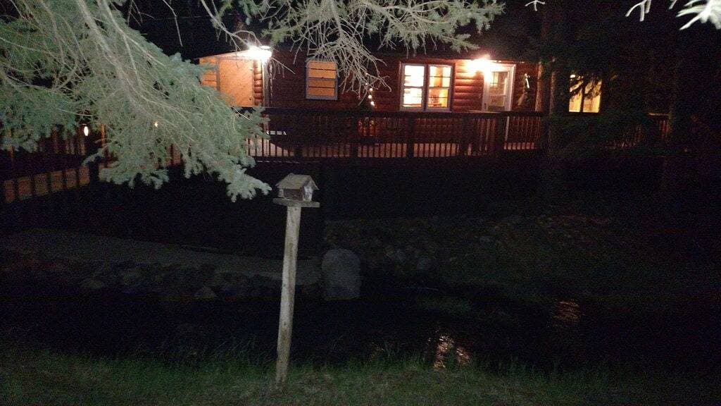 Foto 12 von 43: Cosy Stream-Side Cabin Zentral In Den Schwarzen Nordhügeln