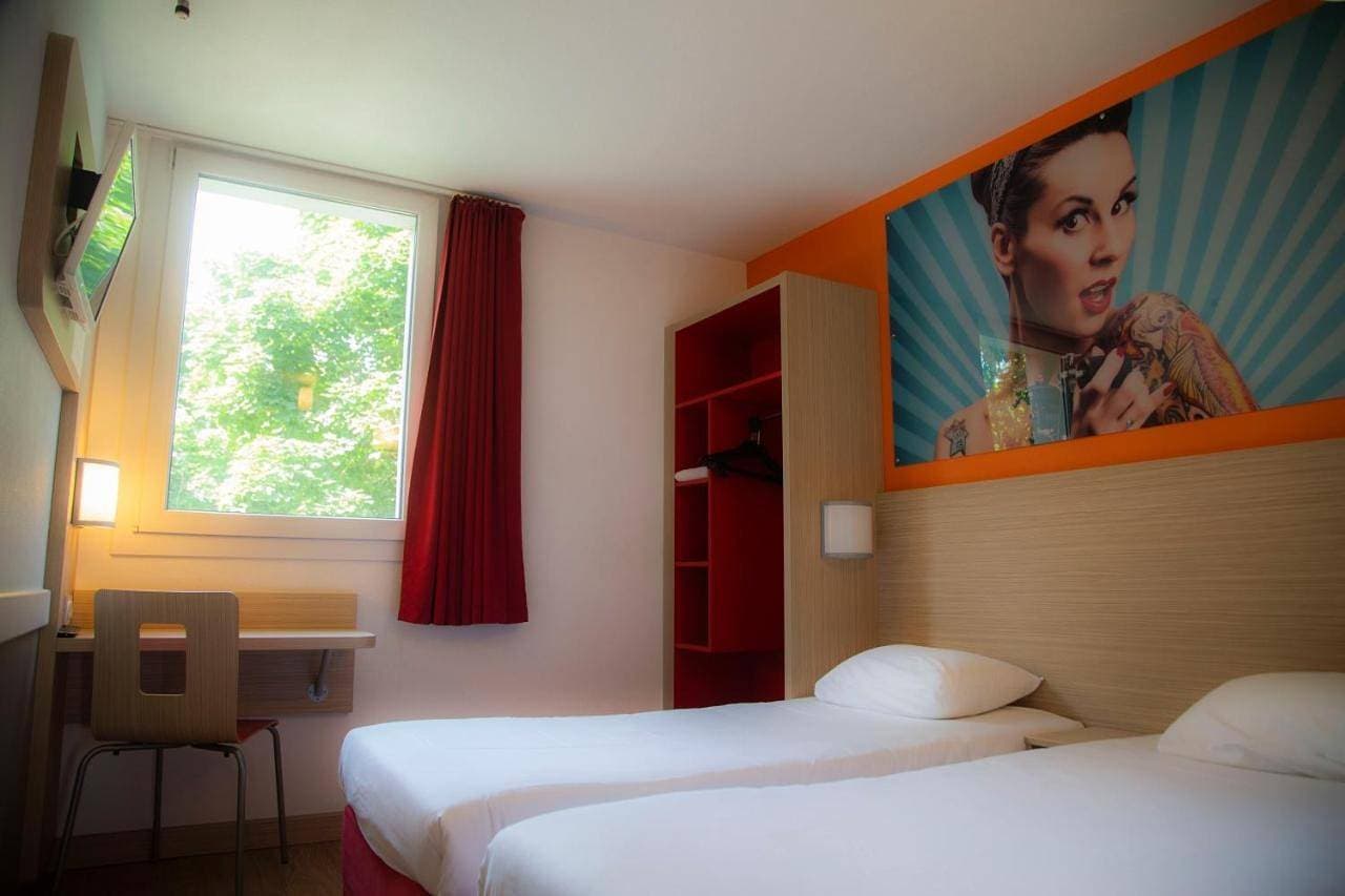 Foto 3 von 13: Triple Room (1 double bed and 1 single bed)