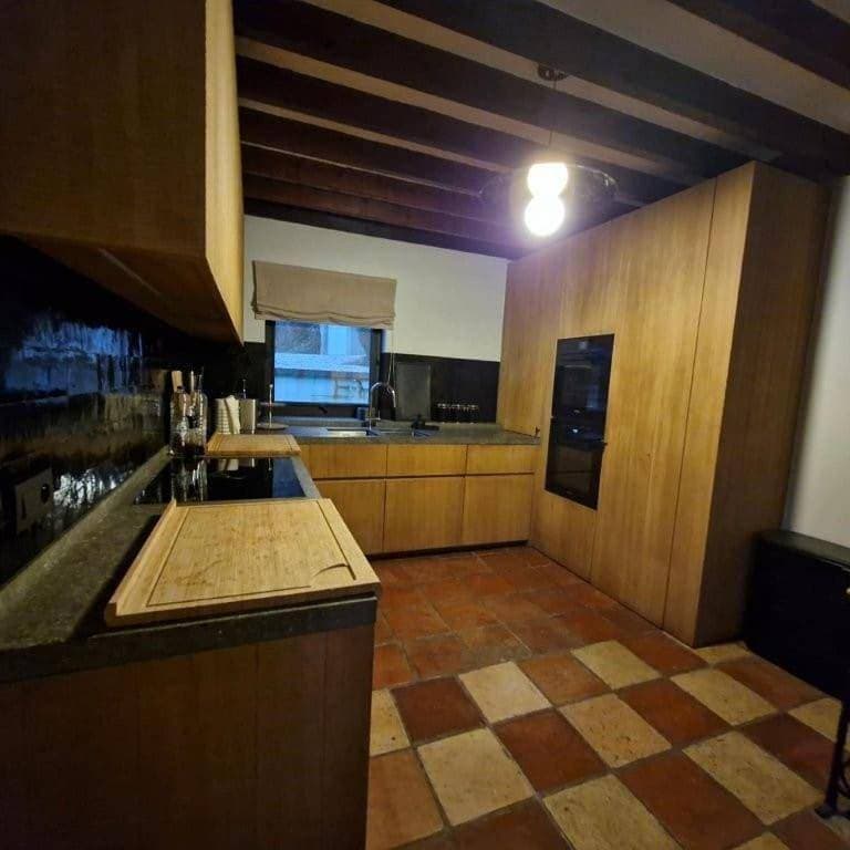Foto 8 von 37: Five-Bedroom House