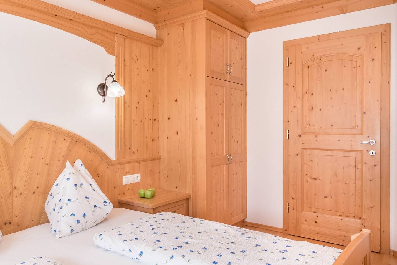 Foto 5 von 22: Ferienwohnung Ciasa Raut App Sosi mit Bergblick, Garten und WLAN