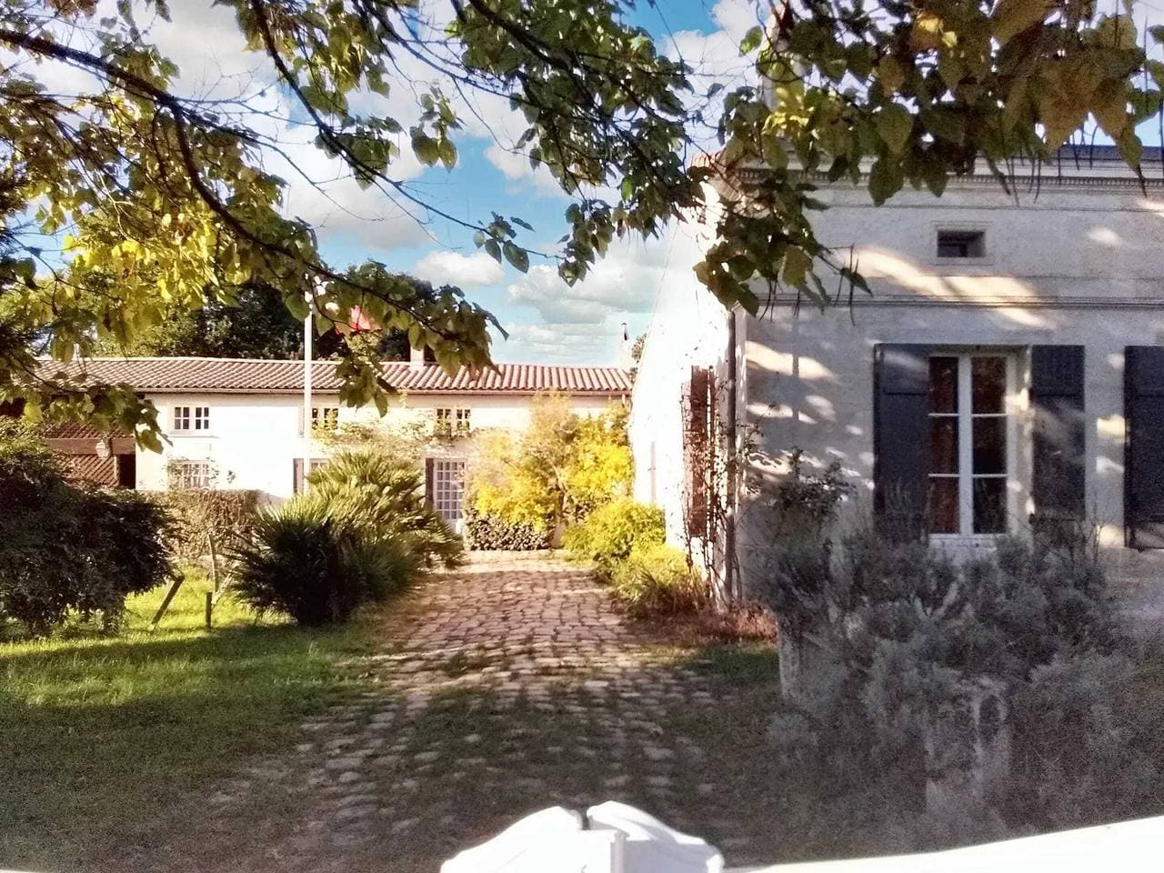 Foto 8 von 54: Charmante Villa in Arsac mit privatem Pool und Garten