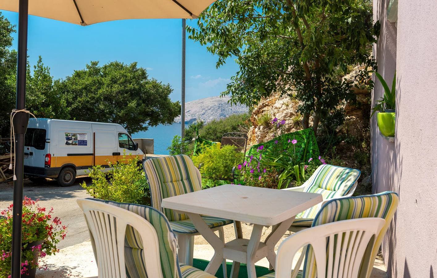 Foto 4 von 21: Apartment mit Meerblick, Terrasse, WLAN und Parkplatz in Strandnähe