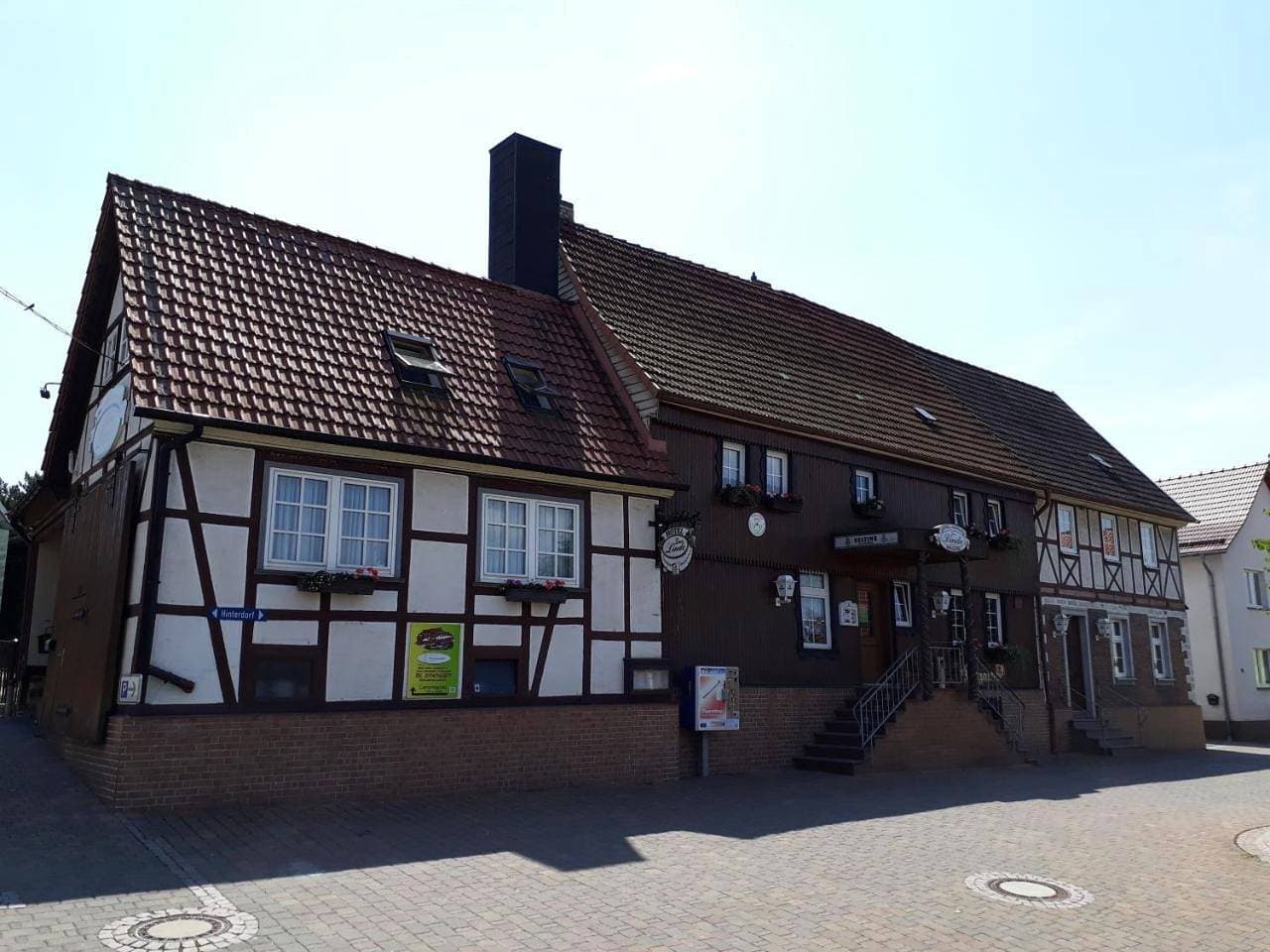 Gasthaus "Zur Linde" 1