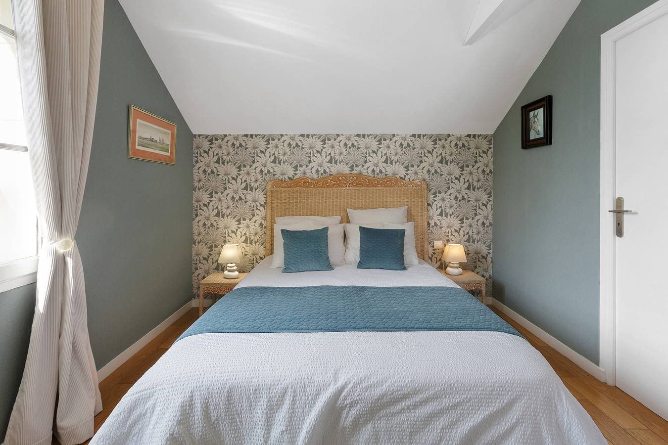 Foto 5 von 28: Bed & Breakfast 'Les Soliers - La Chambre' mit Balkon und WLAN