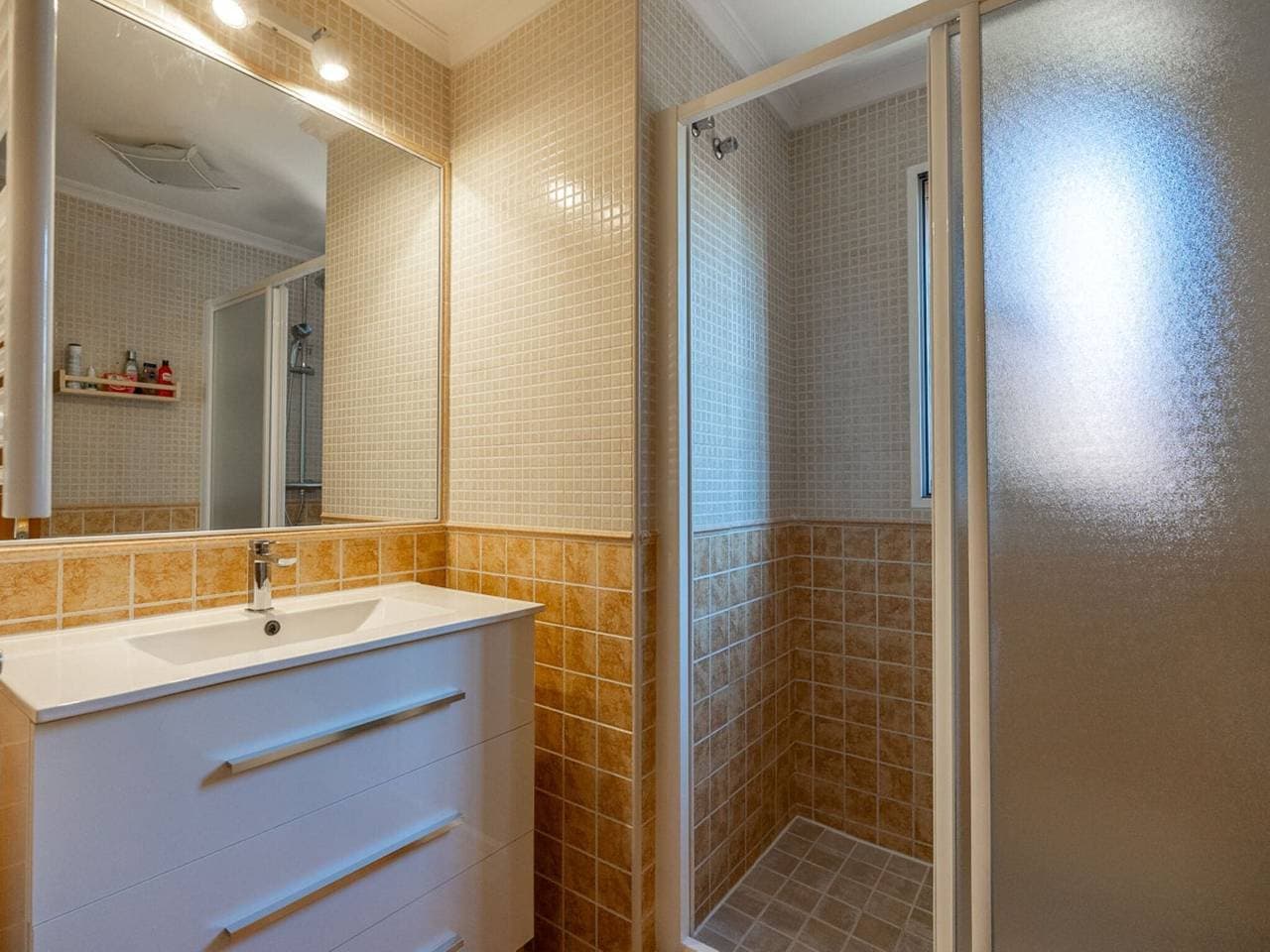 Foto 11 von 37: Villa in Fortuna mit privatem Pool