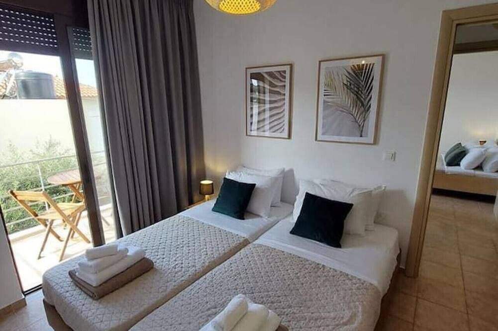 Foto 2 von 30: Mati apartment-Near Almyrida Beach-shared pool