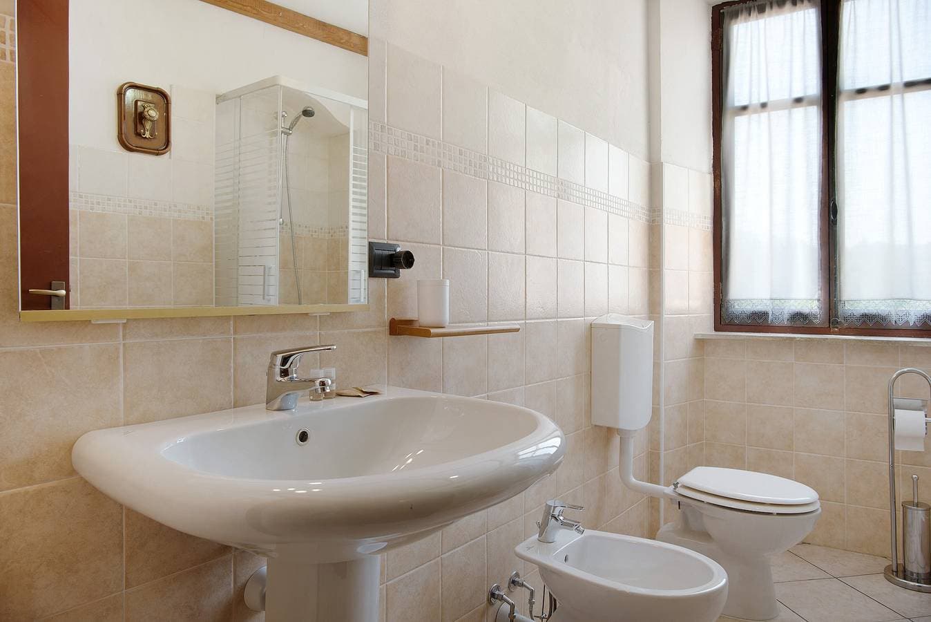 Foto 12 von 25: Apartment 'La Rocca di Efisio - Grignolino' mit Balkon, WLAN und Klimaanlage