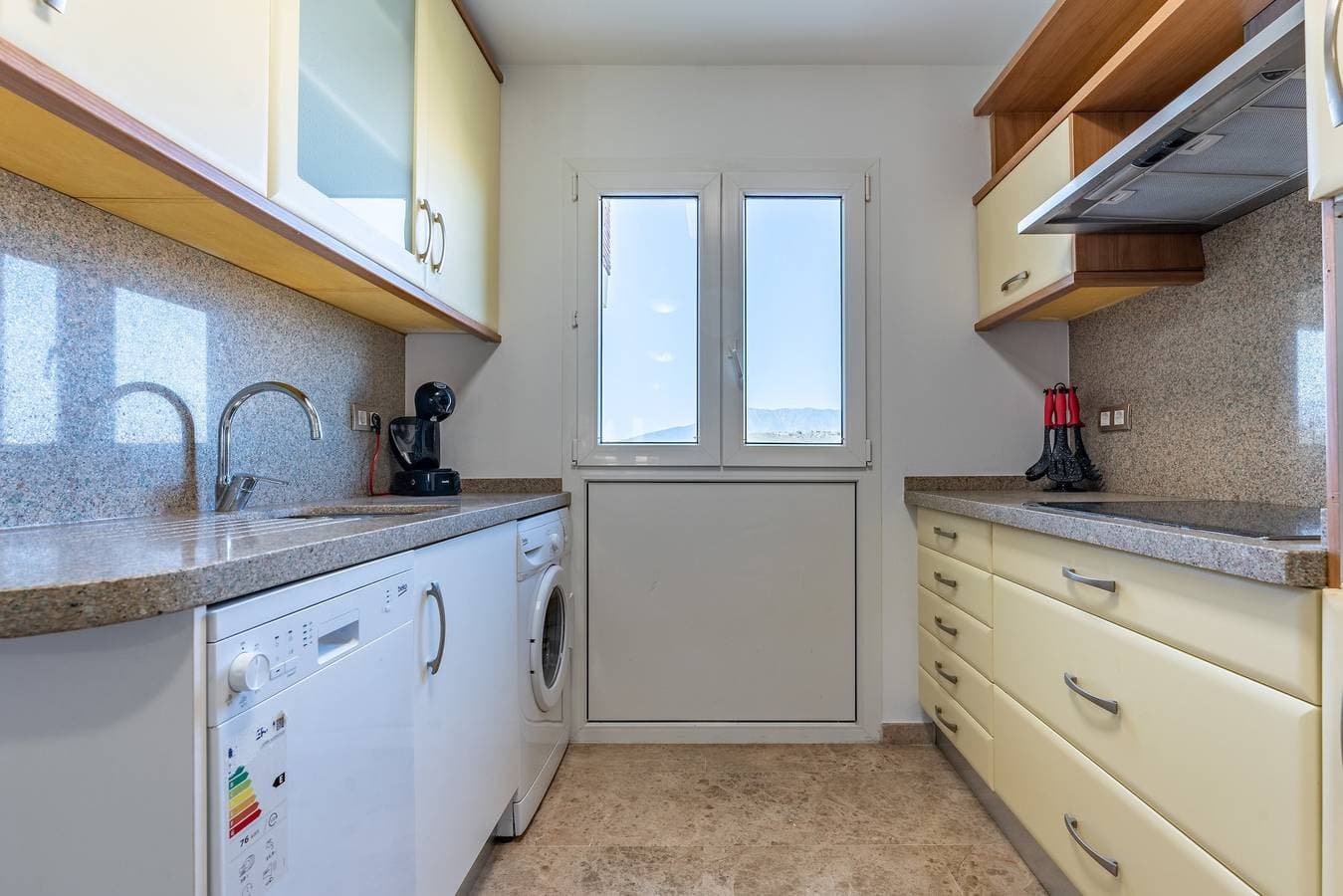 Foto 11 von 25: Ferienwohnung 'Cala De Mijas' mit Gemeinschaftspool, WLAN und Klimaanlage