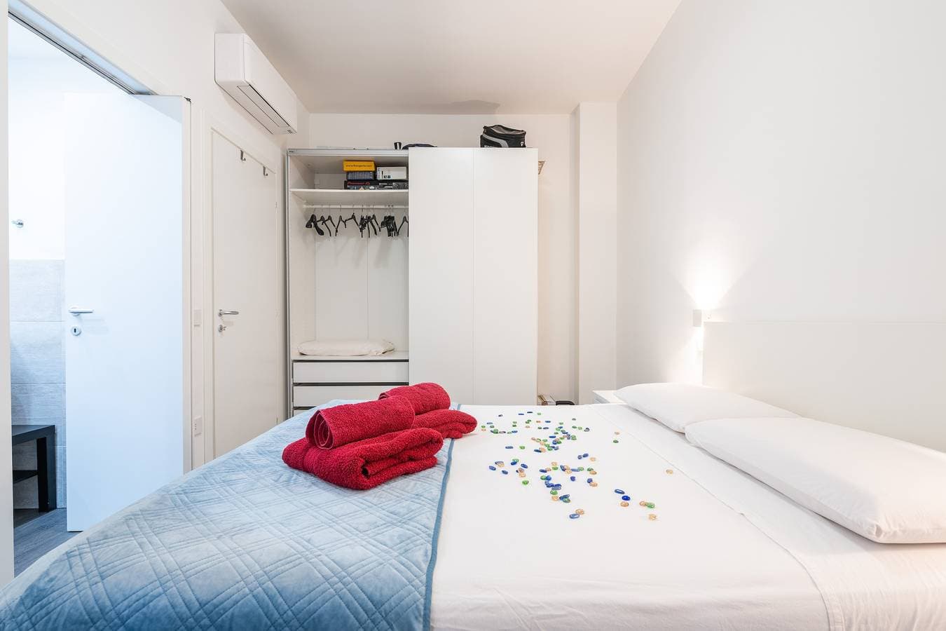 Foto 11 von 23: Zimmer 'Camera Matrimoniale Con Bagno' mit gemeinsamer Terrasse, Wi-Fi und Klimaanlage