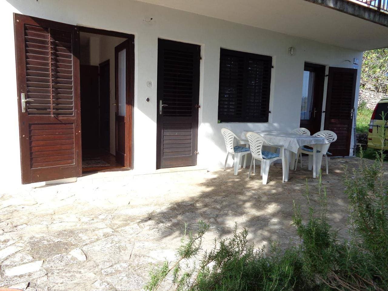 Foto 13 von 24: Two-Bedroom Apartment with Terrace