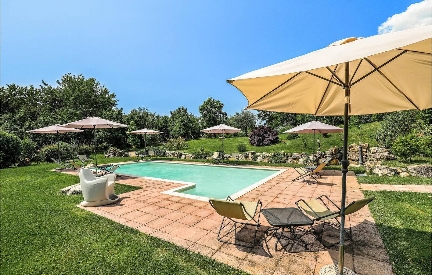 Foto 8 von 31: Gemütliche Ferienwohnung mit Pool, WLAN und Parkplatz, 2 km von Capranica entfernt