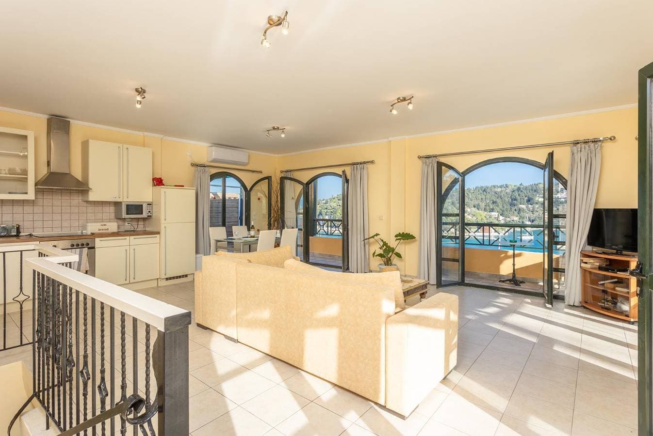 Foto 9 von 28: Villa für 4 Personen mit Meerblick