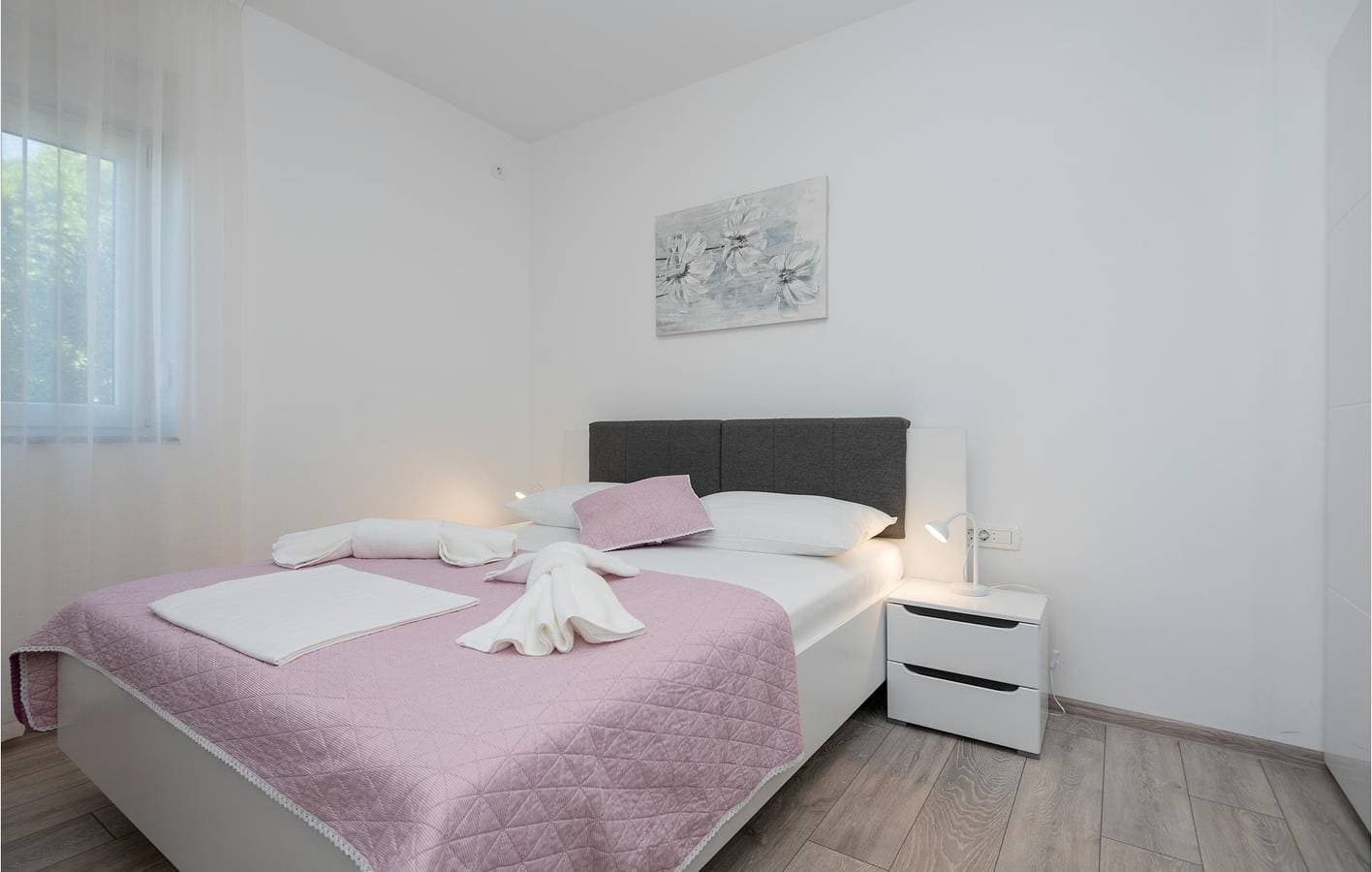 Foto 9 von 34: Gemütliches Apartment mit Meerblick, Terrasse, WLAN und Parkplatz in Podaca