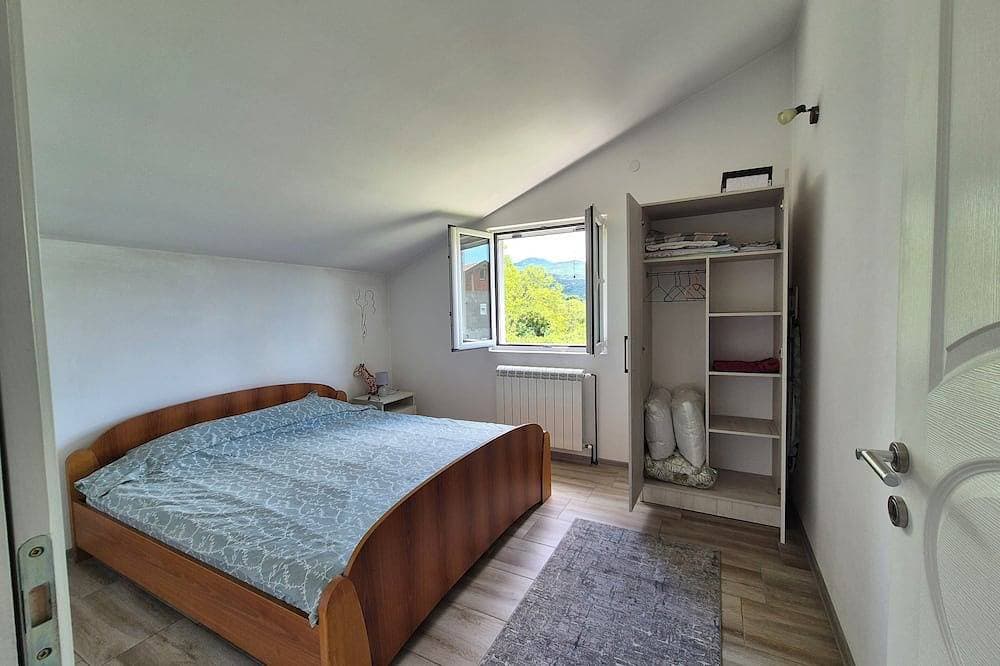 Foto 2 von 20: Peaceful 2Br Apartment, with Ultra-Fast WiFi & Free parking