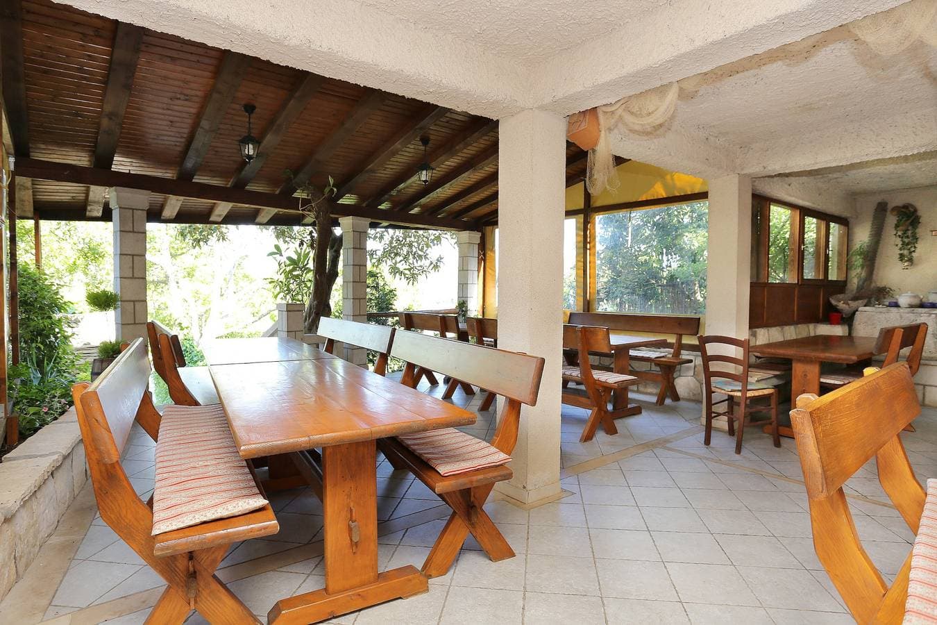 Foto 6 von 40: 4-Zimmer-Haus mit Terrasse Zrnovo, Korcula K-10030
