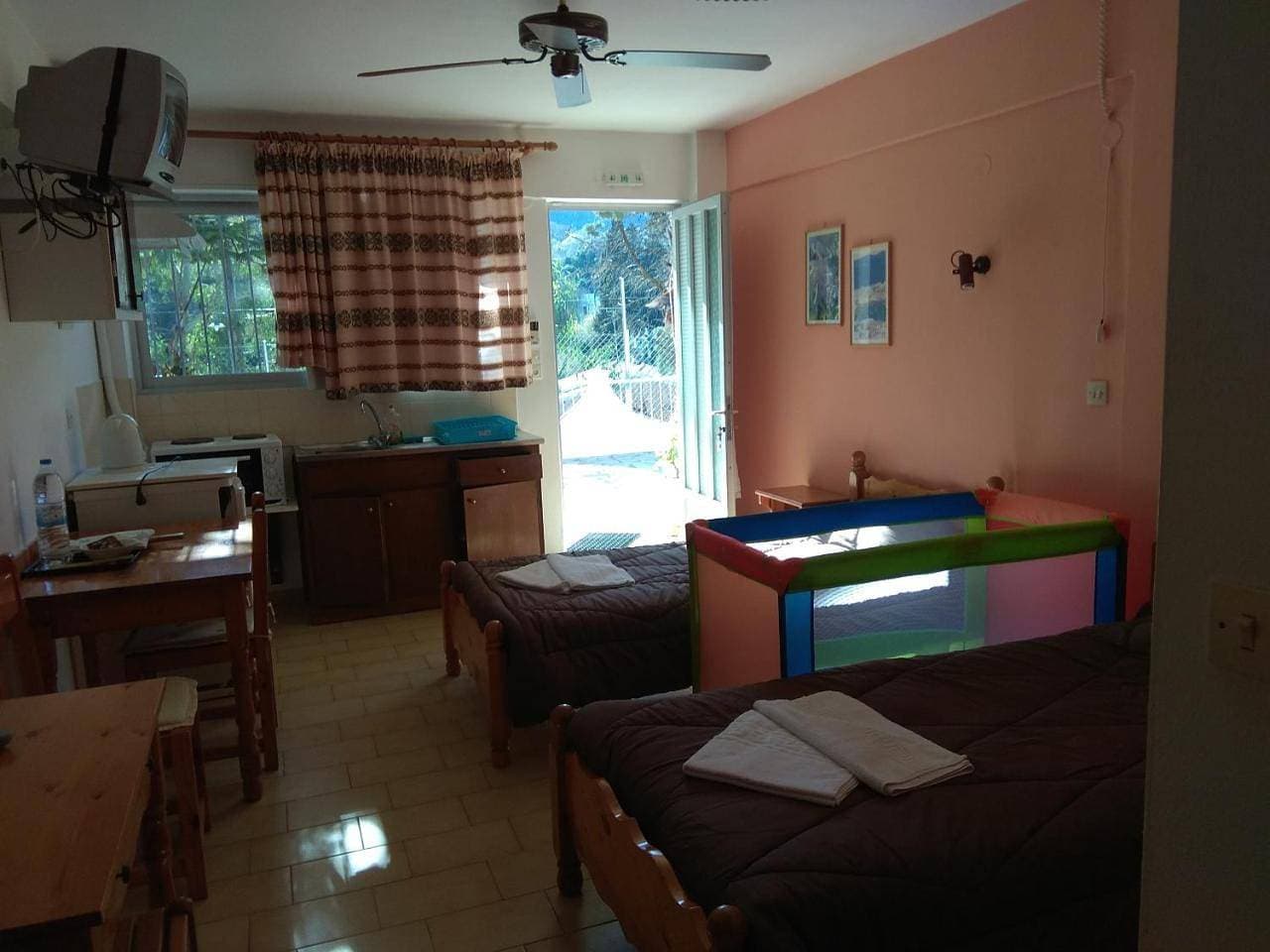 Foto 9 von 17: Studio (2 Adults) - Ground Floor