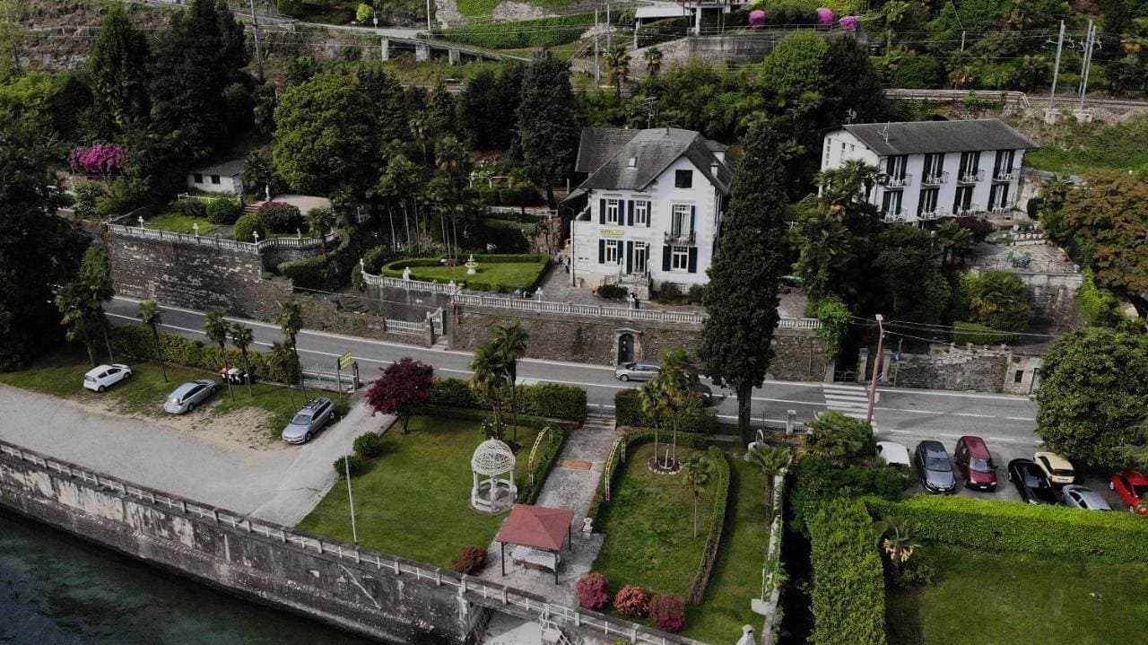 Foto 4 von 8: Double with Balcony and Lake View