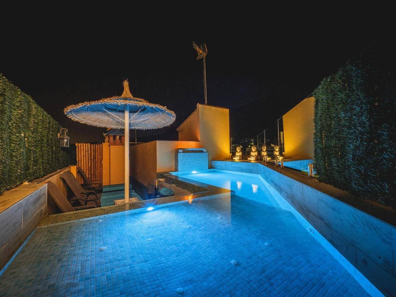 Foto 10 von 44: Cubo's Penthouse & Pool La Libertad