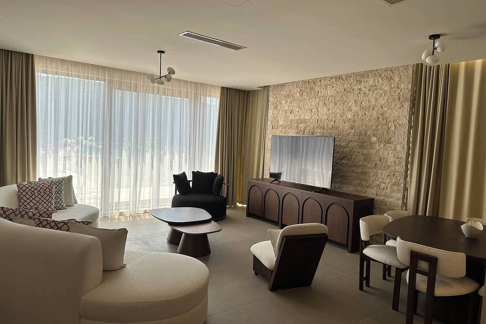 Foto 12 von 28: Cozy 3-Bedroom Villa in marvelous Hercegnovi with private pool