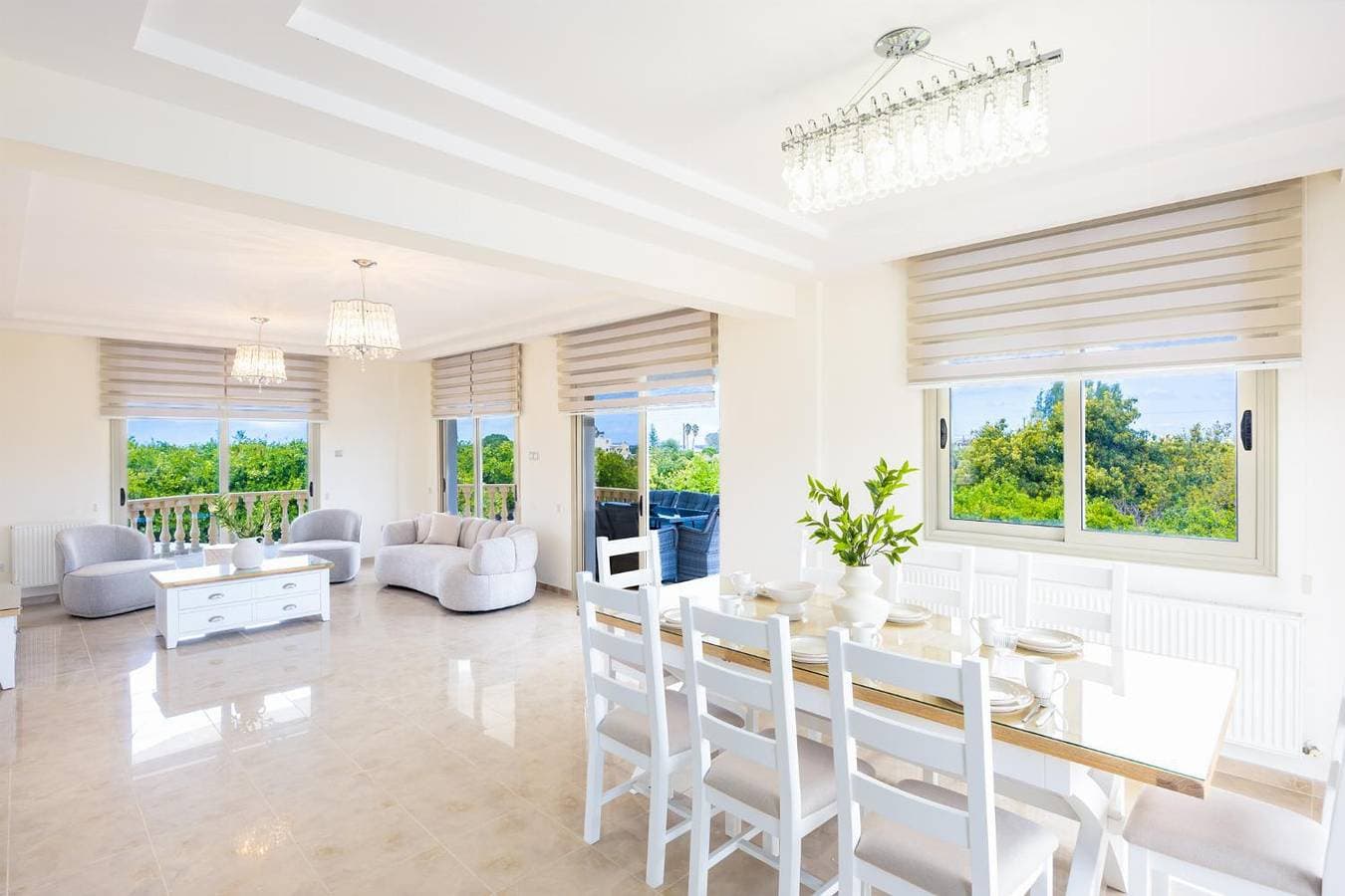Foto 10 von 30: Villa für 8 Personen mit Terrasse